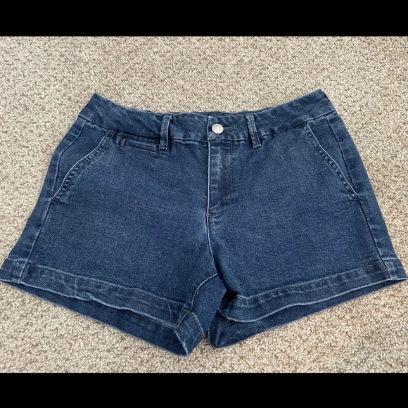 Women’s boutique shorts - Picture 5 of 5